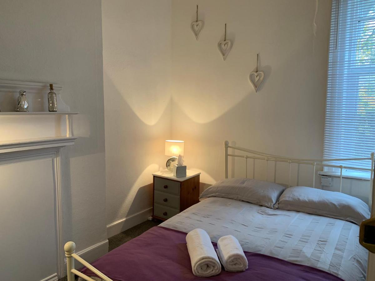 Cosy Rooms In Taunton Εξωτερικό φωτογραφία